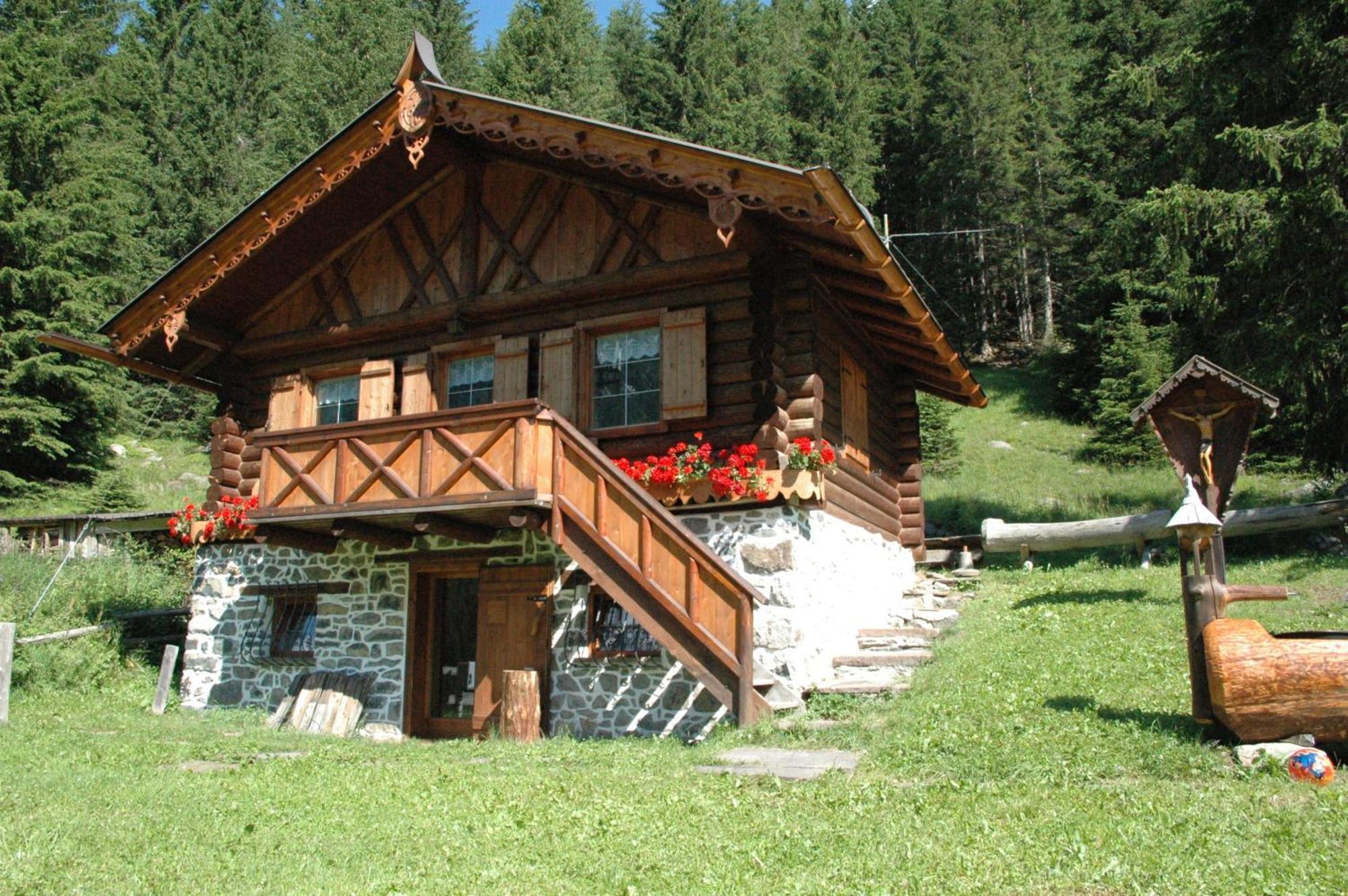 Hotel La Soldanella Moena Exteriör bild