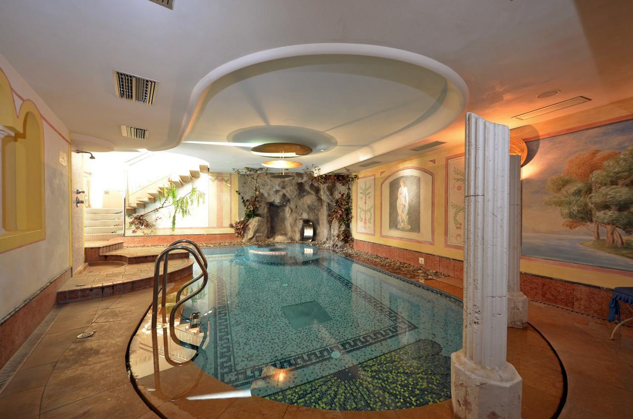 Hotel La Soldanella Moena Exteriör bild